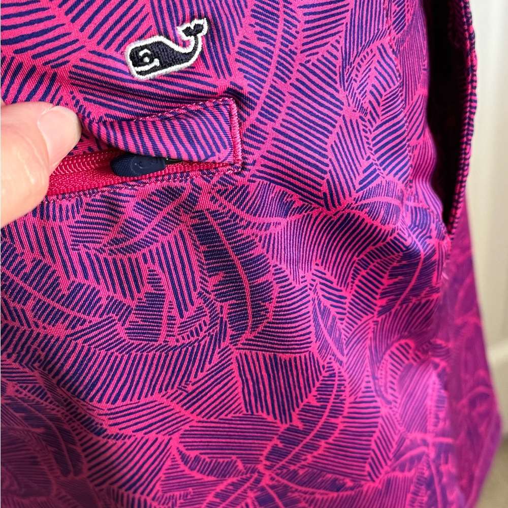 Vineyard Vines tennis/golf skort. Blue/pink. Size M - Picture 7 of 10